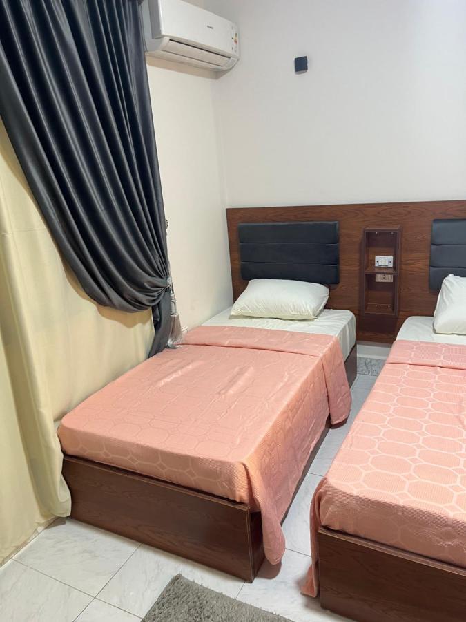 Queen Apartment